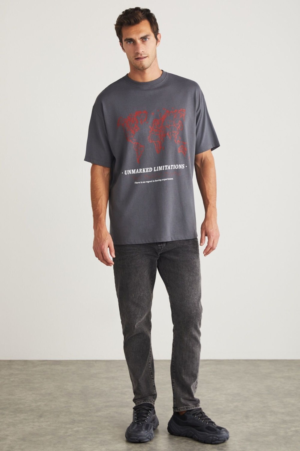 Grimelange Leaf Erkek Bisiklet Yaka %100 Pamuk Baskılı Gri T-shirt görsel 2
