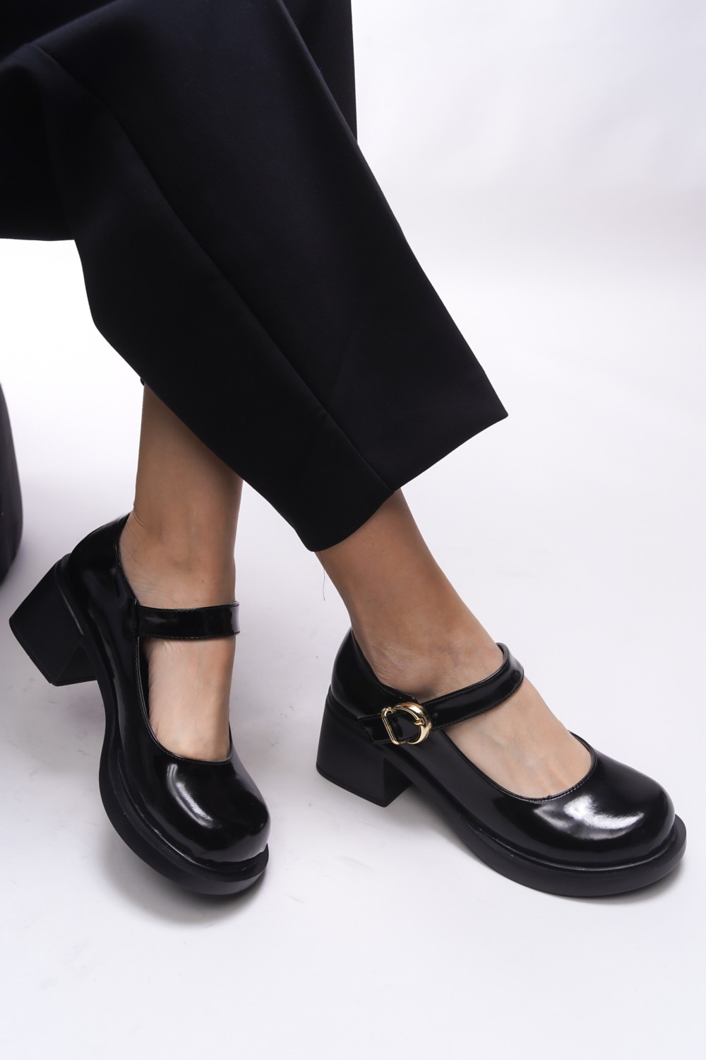 Riccon Kyslanna Kadın Loafer 0012503 Siyah Cilt Malzemeden Kısa Topuklu Şık Ayakkabı görsel 7