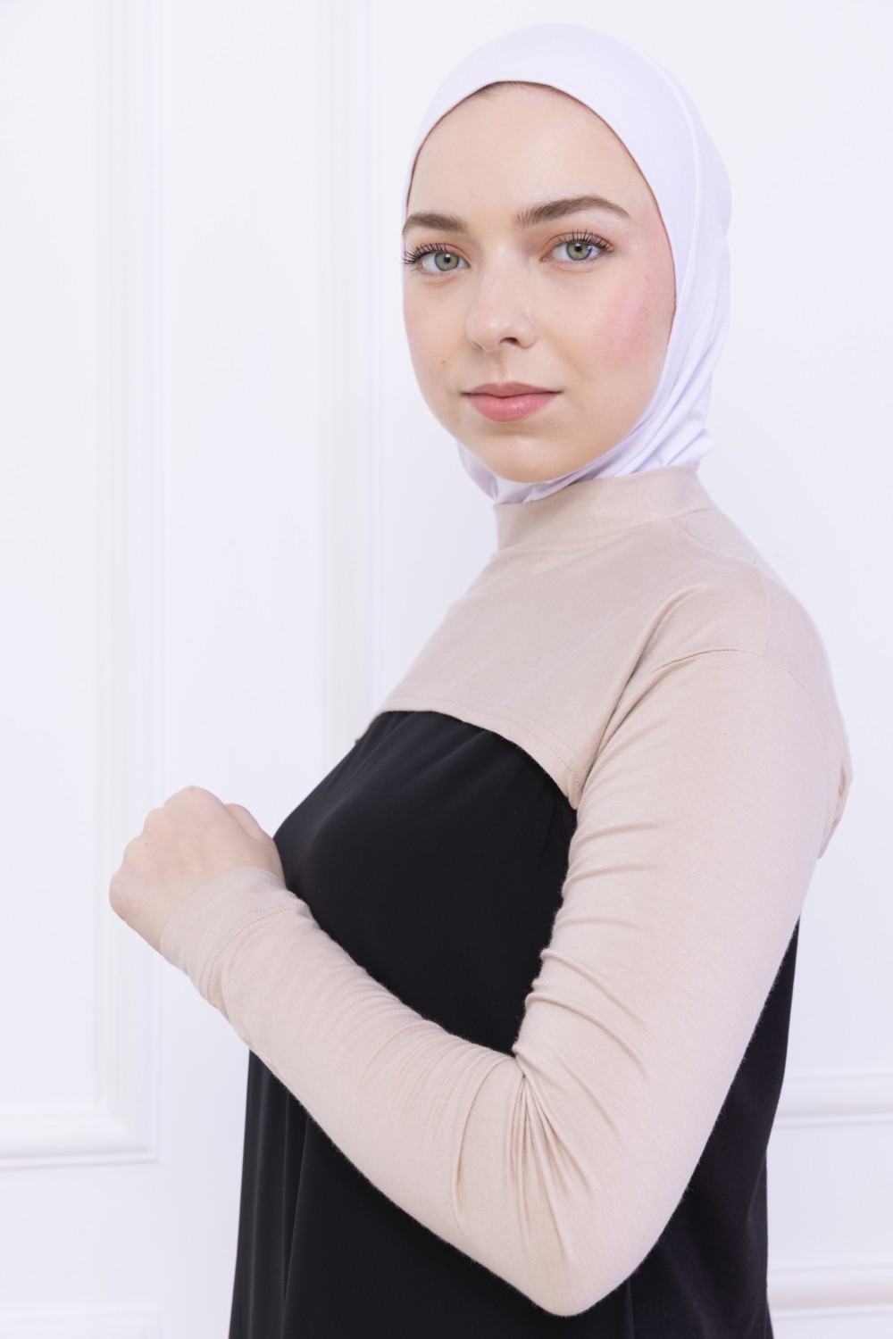 Loggia Balıkçı Yaka Boyunluklu Kolluk Siyah - Likralı Dik Yakalı Kadın Body Tesettür Crop Bolero