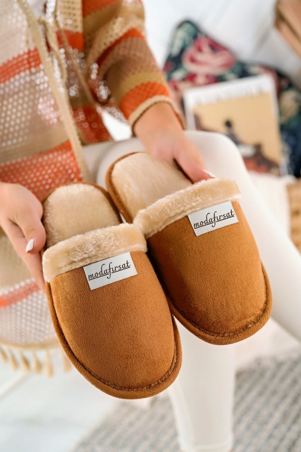 Moda Fırsat Içi Kürklü Ev Terliği Peluş Yıkanabilir Yünlü Kadın Terlik Misafir Çeyiz Bohça Gelin Terliği