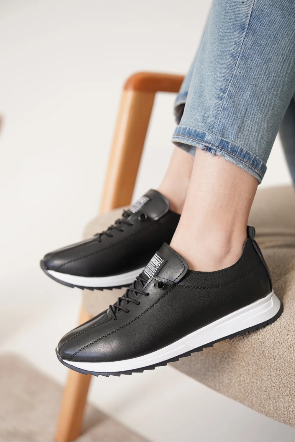 Decisivo Life Kadın Lastik Bağcıklı Ortopedik Taban Sneaker Spor Ayakkabı görsel 3