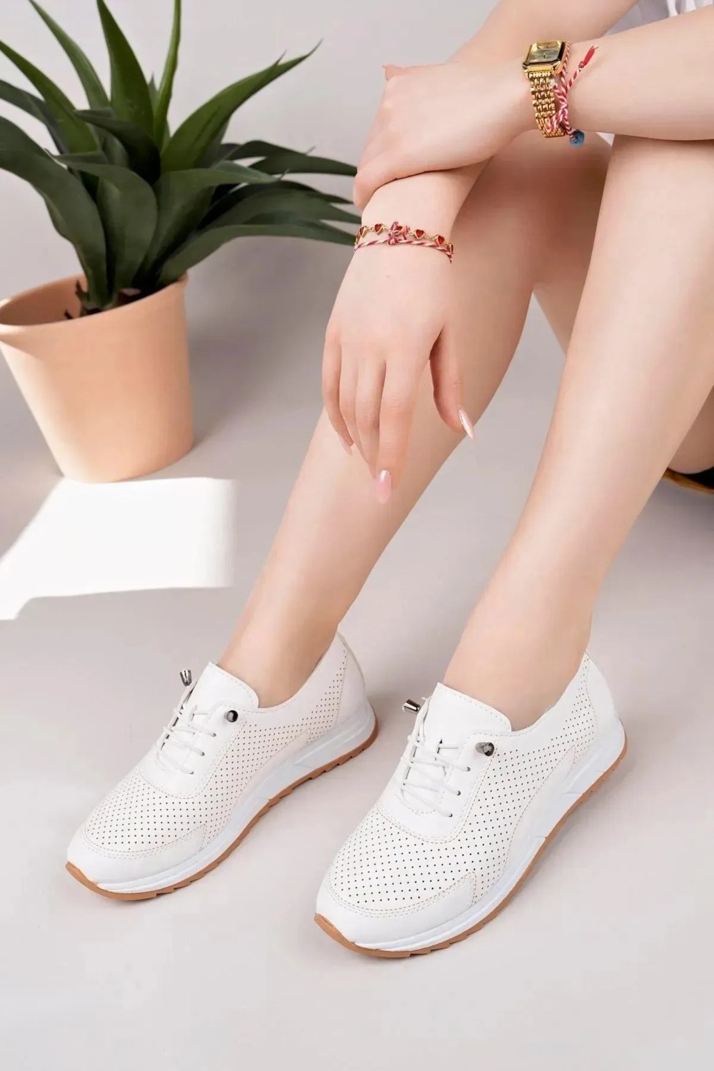 Decisivo Life Bej Lastik Bağcıklı Ortopedik Anne Spor Ayakkabı görsel 4
