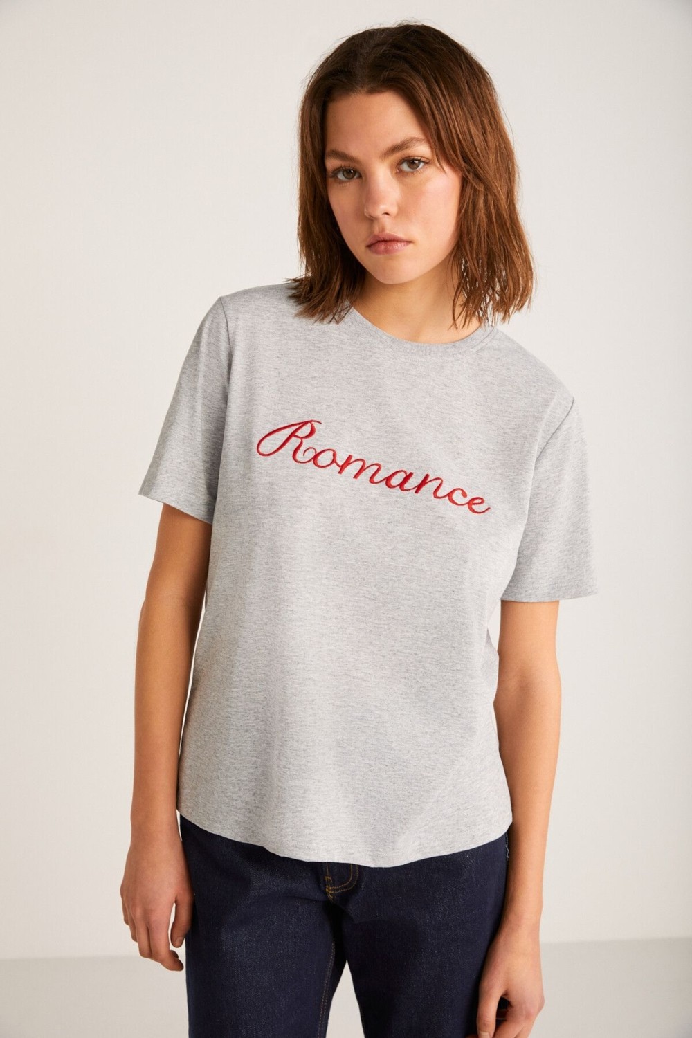 Grimelange Elestren Kadın Oversize Kısa Kollu Önü Kırmızı Yazi Detaylı Ekru T-shirt