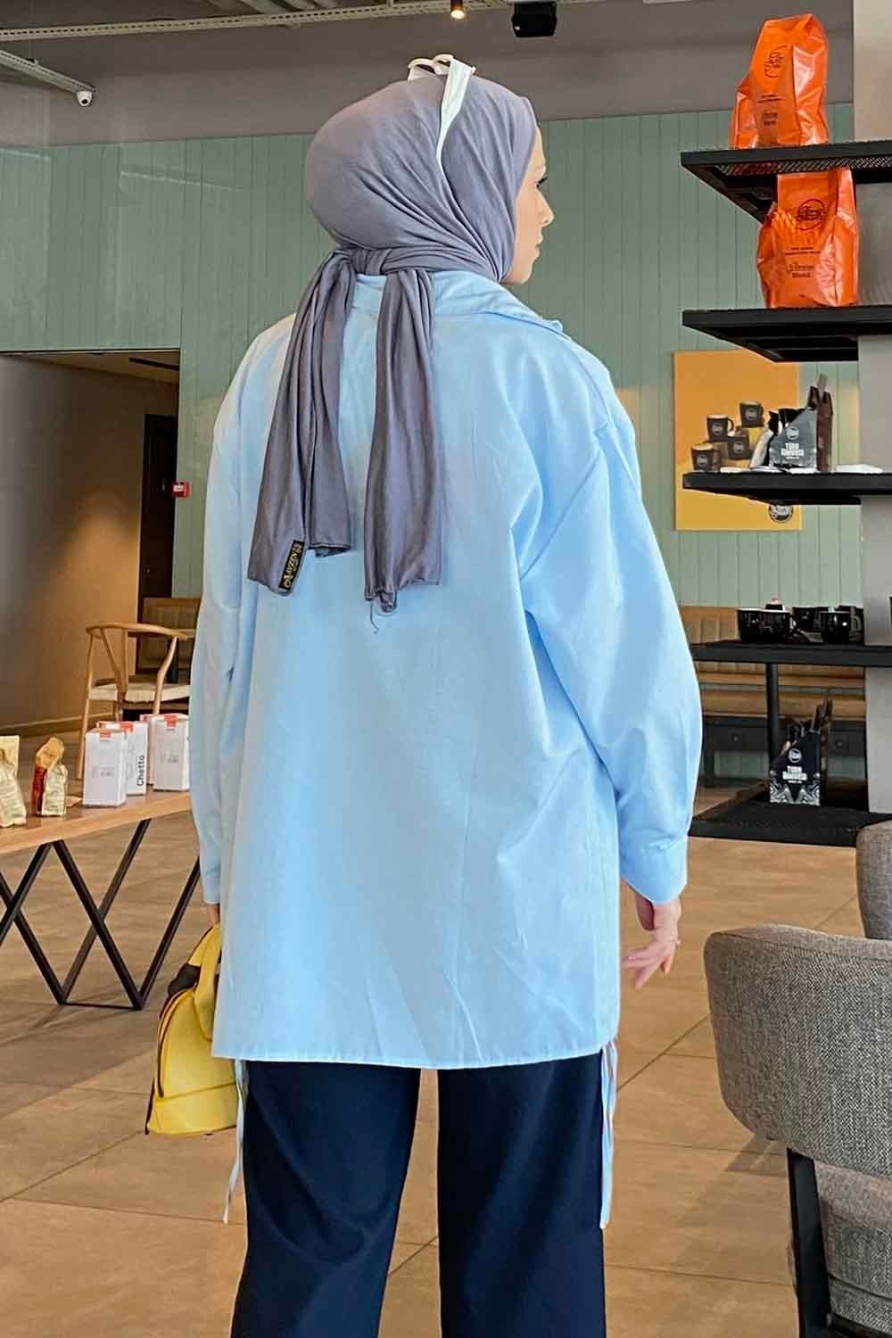 Lamelif Oversize Gömlek Bebe Mavisi Pamuk Polyester Düz Desen Uzun Kol Özellikli Kadın görsel 4