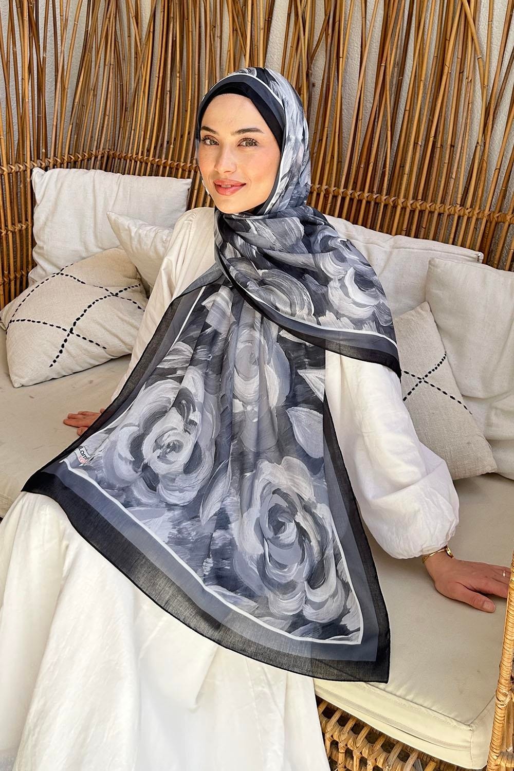 Lamelif Çiçek Desen Pamuk Şal Antrasit 70 x 180 cm Hafif ve Nefes Alan Kumaşla Kadınlar İçin