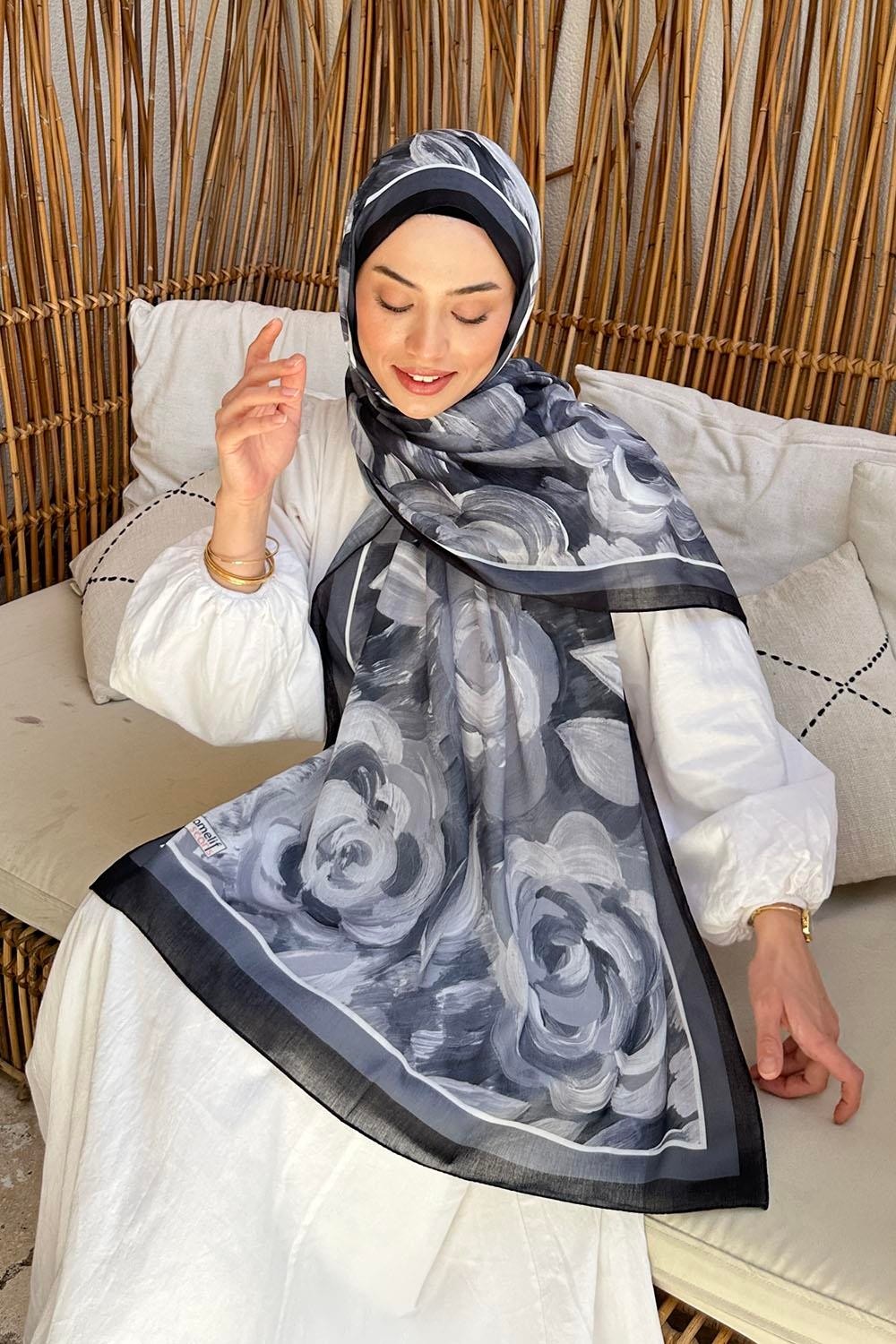Lamelif Çiçek Desen Pamuk Şal Antrasit 70 x 180 cm Hafif ve Nefes Alan Kumaşla Kadınlar İçin görsel 7