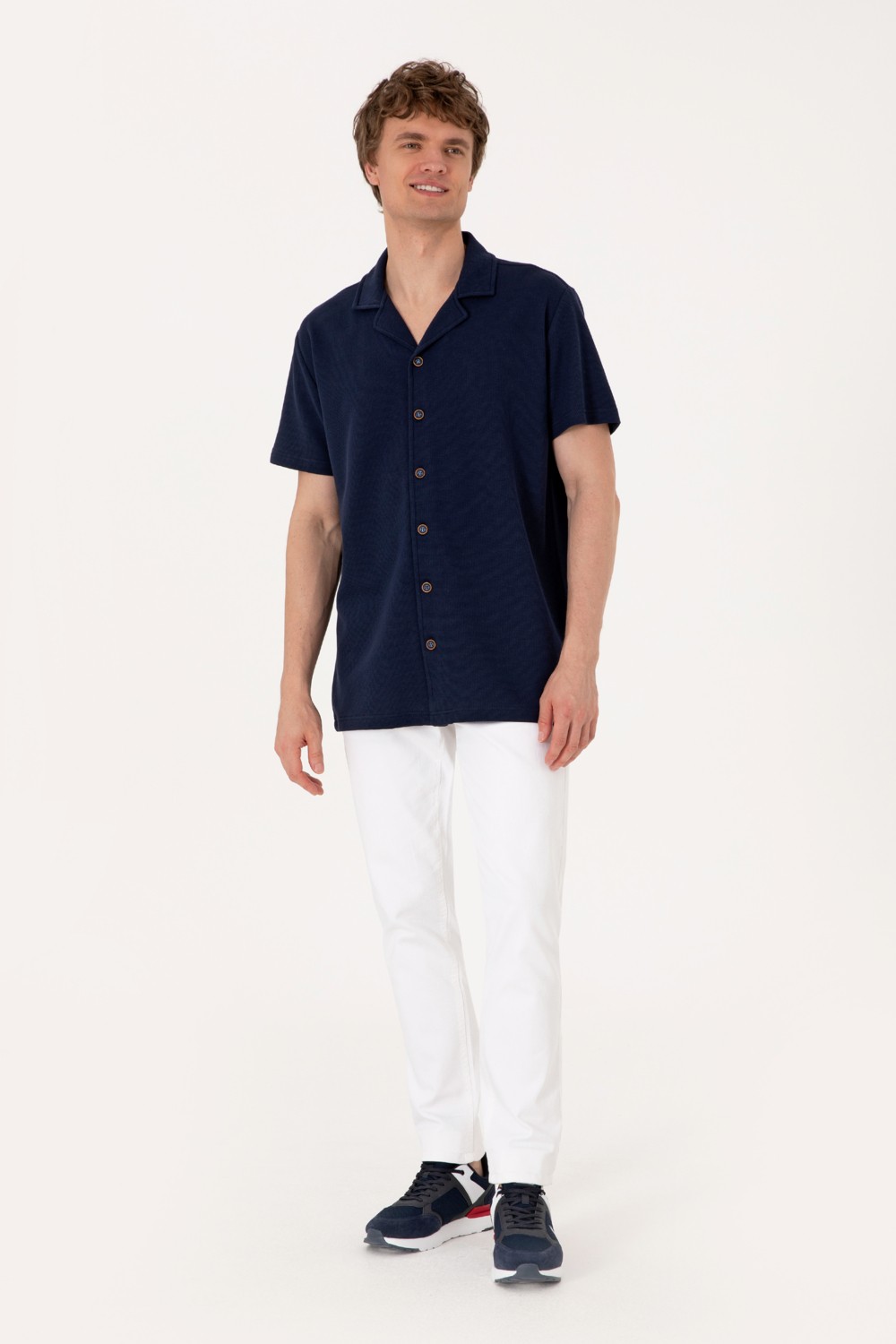 U.S. Polo Assn. Erkek Siyah Apaş Yaka Kısa Kollu Örme Gömlek 50306977-VR046 görsel 4