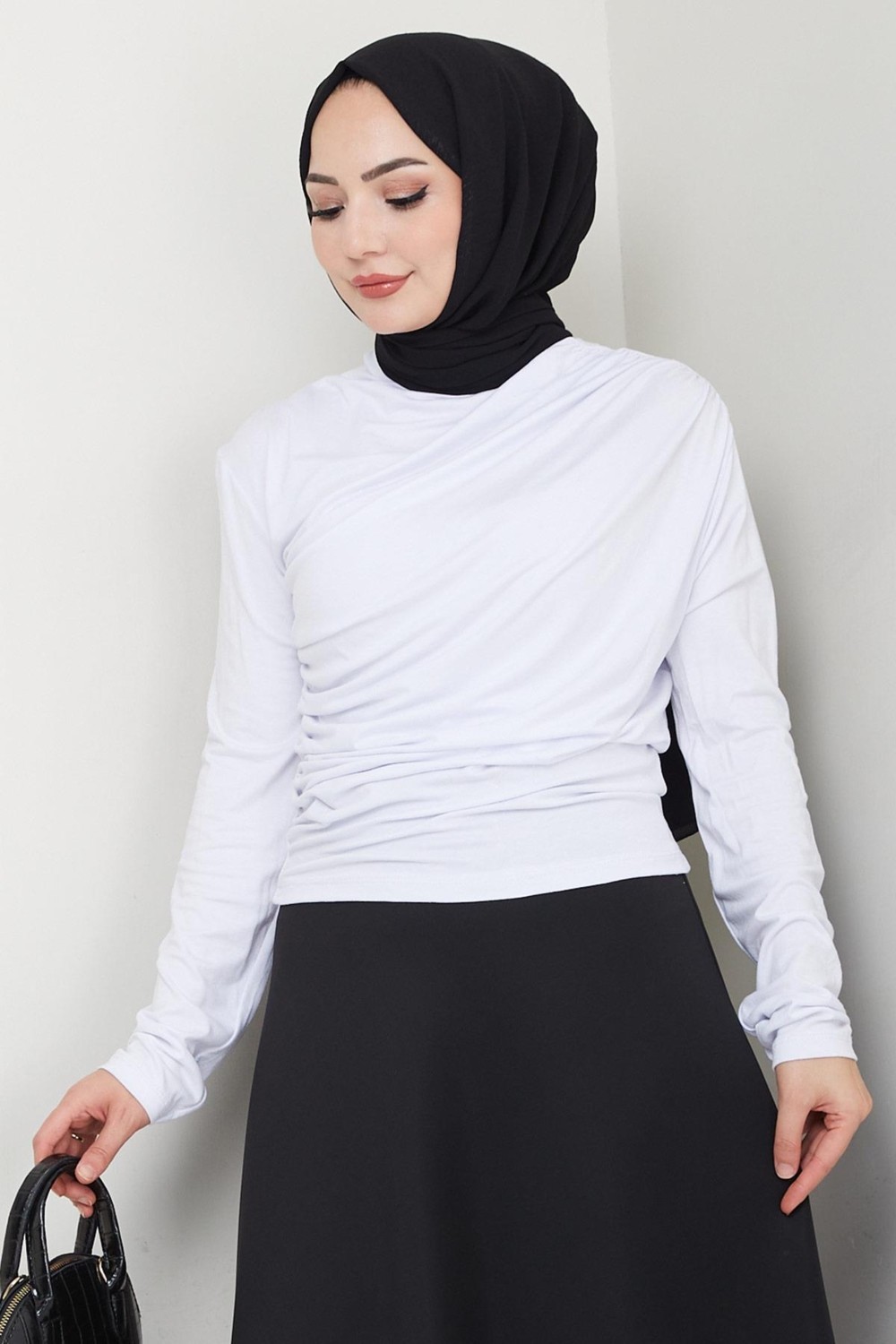 Hafsa Mina Balıkçı Yaka Büzgü Detaylı Body Beyaz HM2694 görsel 2