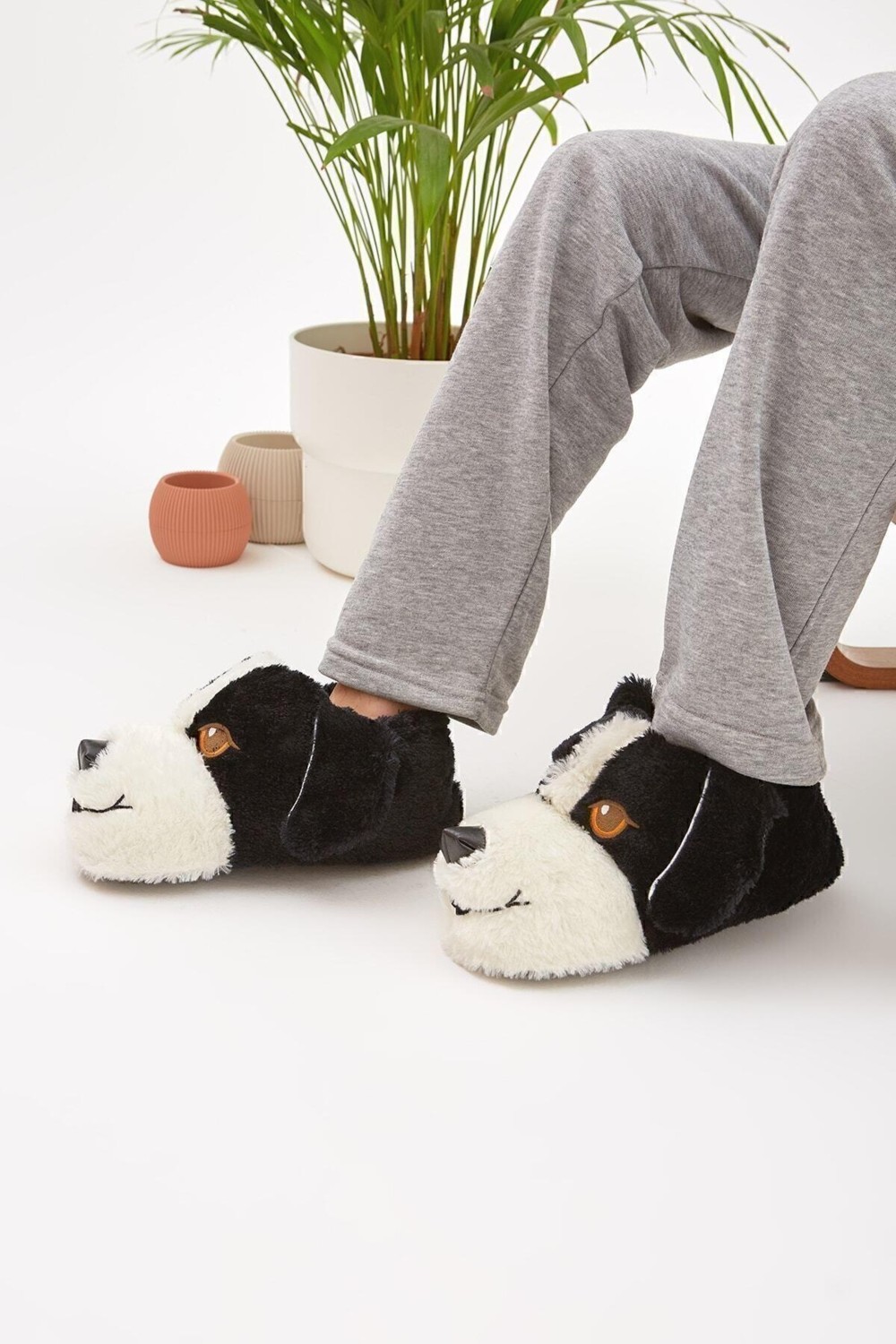 Moda Devrin Mdes Gri Hayvanlı Peluş Ev Ayakkabısı Kadın İçin Sessiz Taban Sevimli Köpek Figürlü Panduf görsel 8