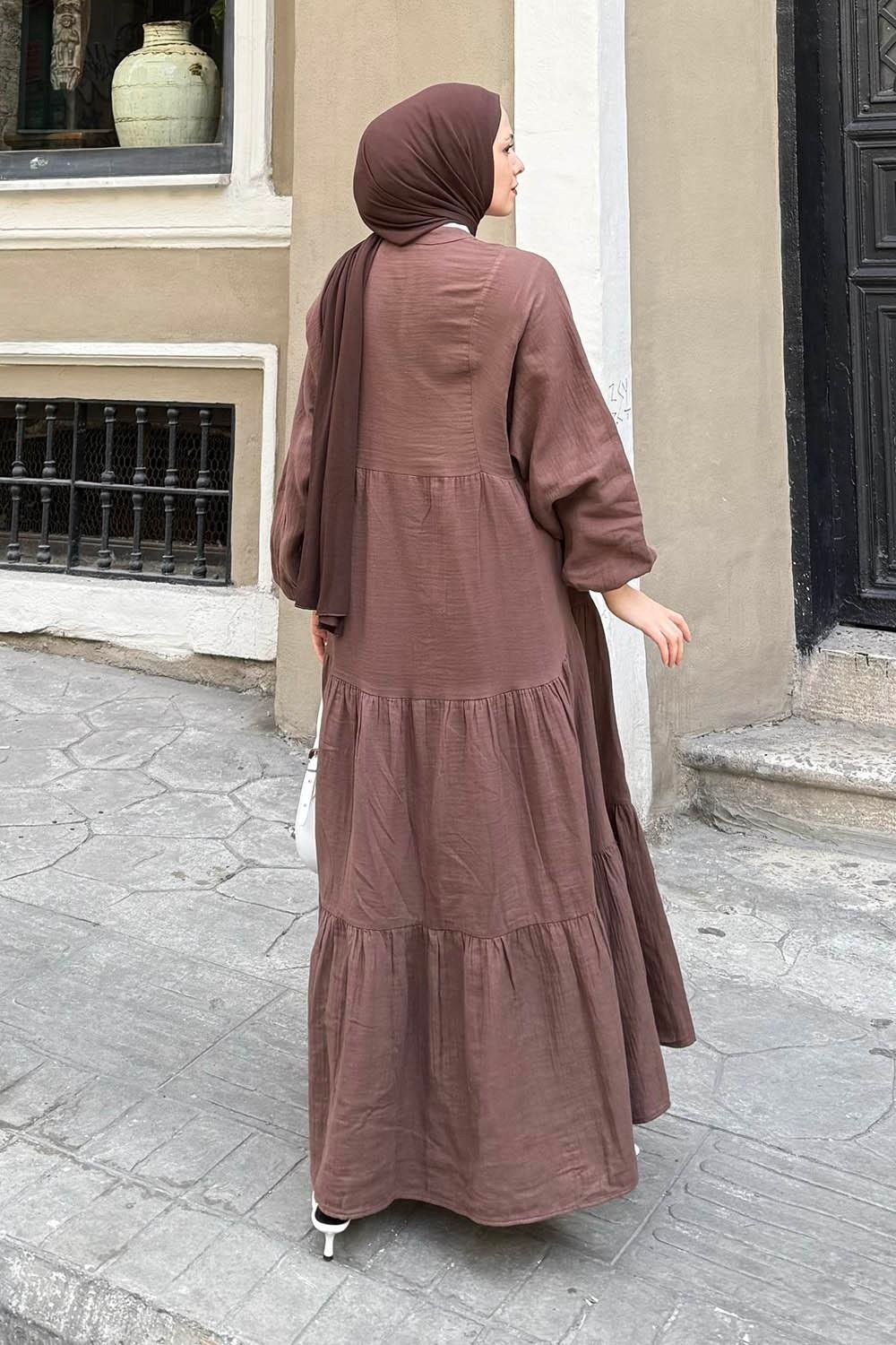 Lamelif Ön Yarım Düğme Detaylı Müslin Kumaş Tesettür Elbise Lacivert görsel 4