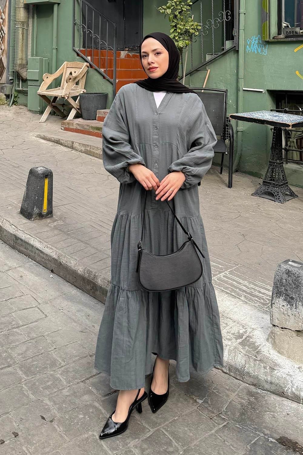 Lamelif Ön Yarım Düğme Detaylı Müslin Kumaş Tesettür Elbise Lacivert görsel 5