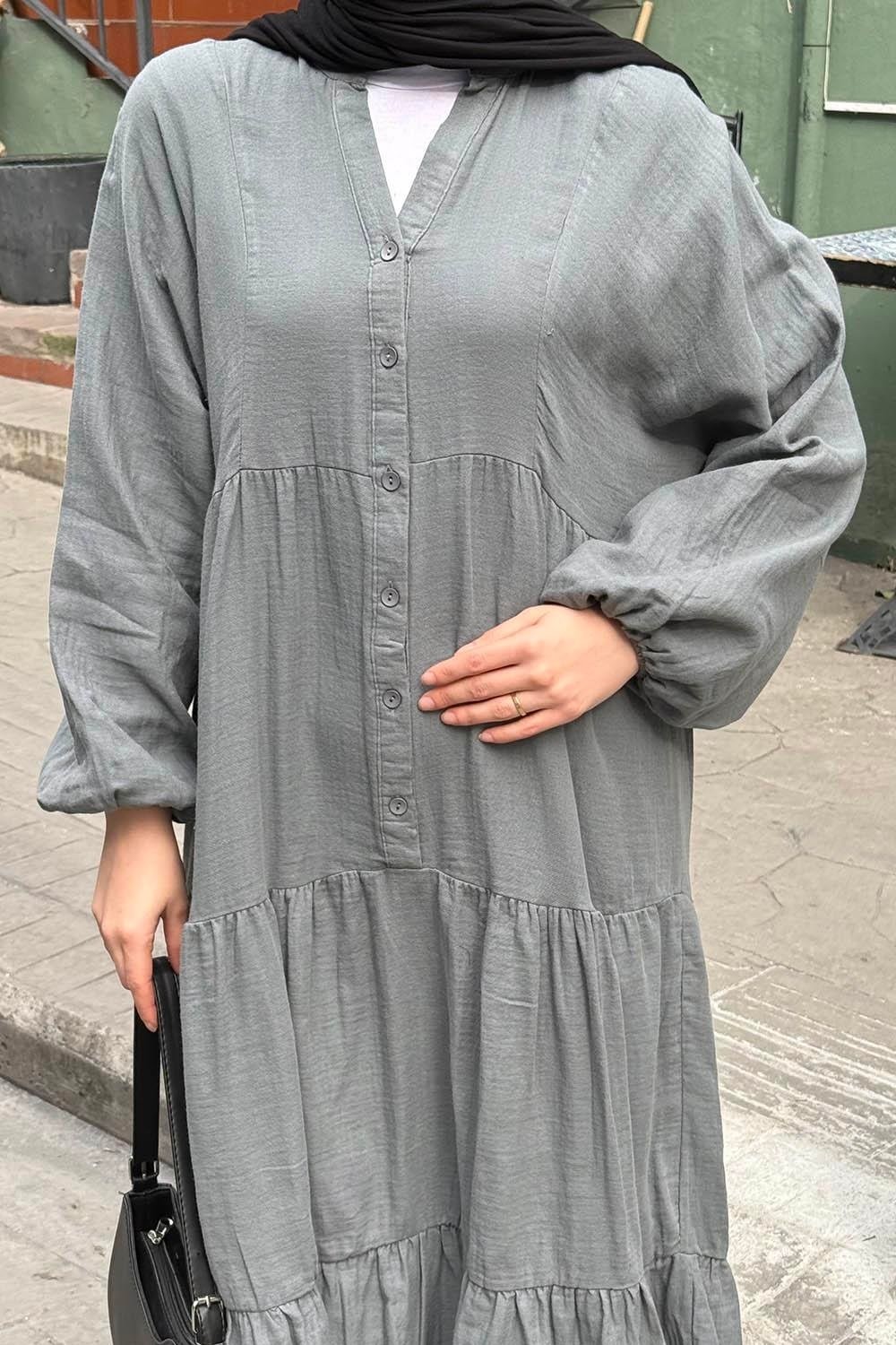 Lamelif Ön Yarım Düğme Detaylı Müslin Kumaş Tesettür Elbise Lacivert görsel 7