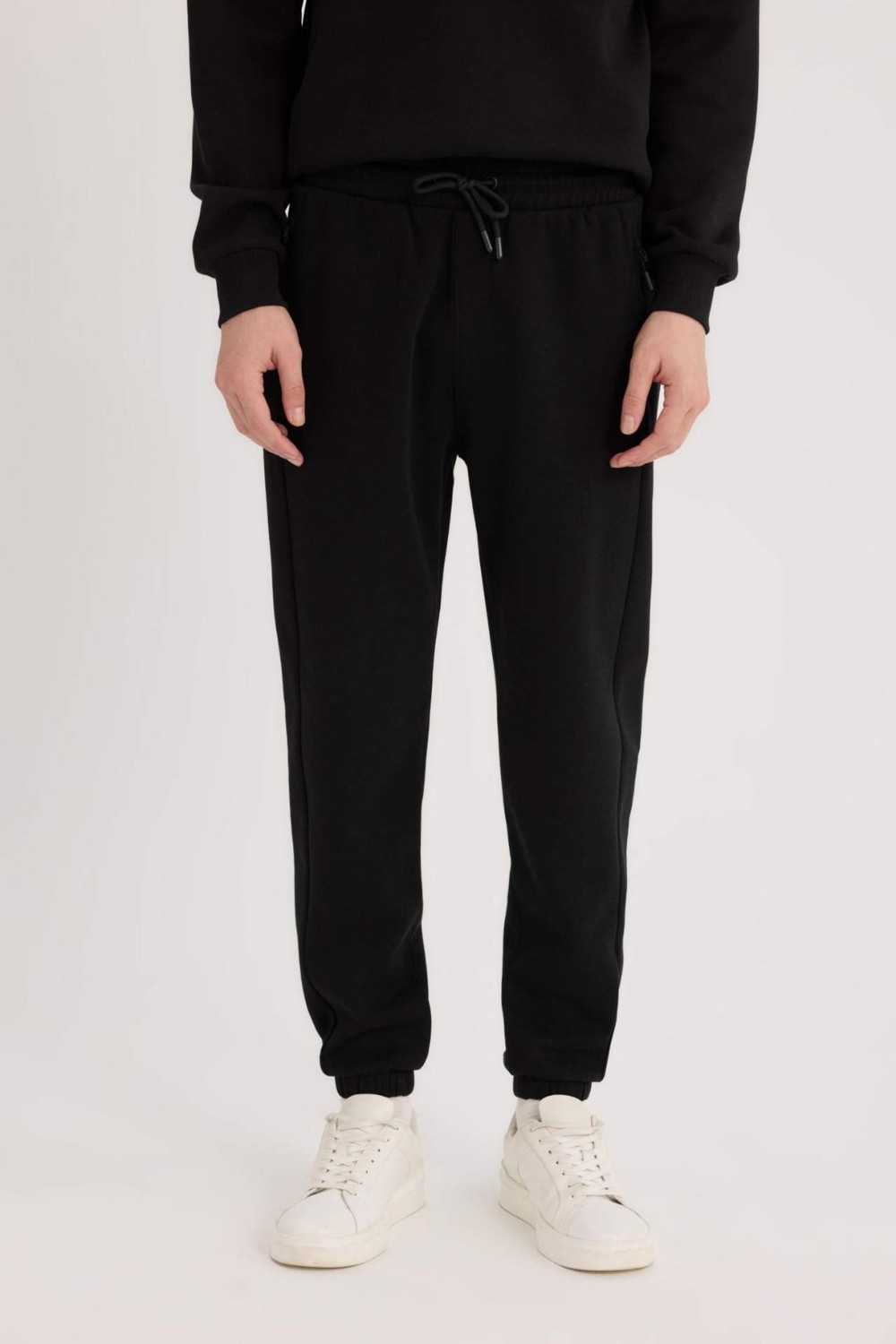 DeFacto Slim Fit Dar Kesim Fermuar Cepli Pike Eşofman Altı D5258AX25SP