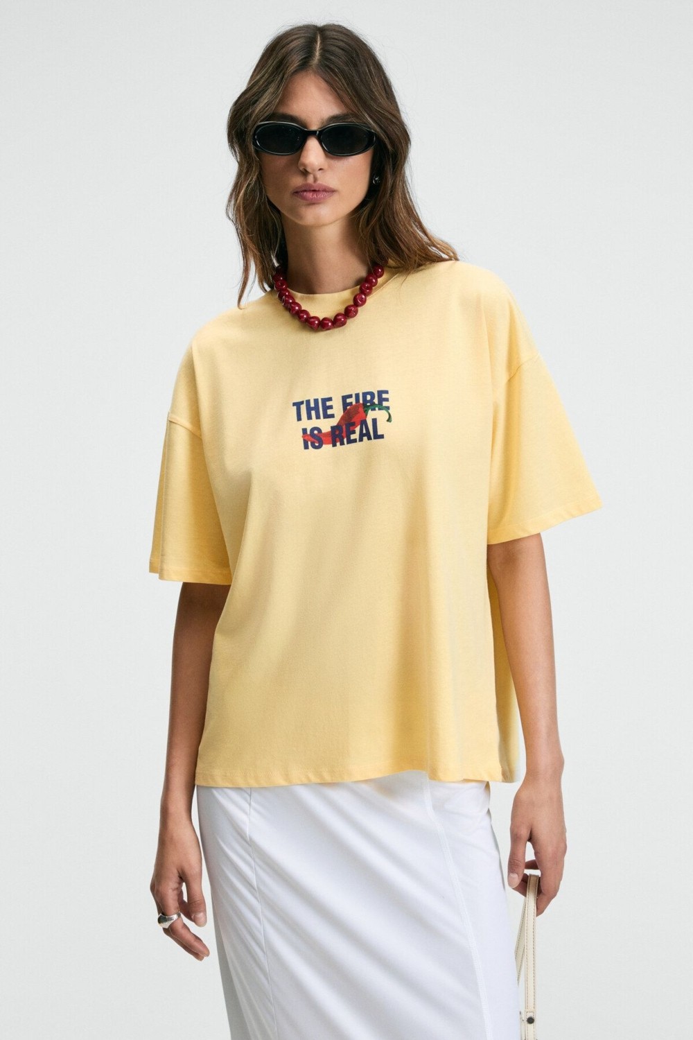 Grimelange CASSIANE Kadın Bisiklet Yaka Kısa Kollu Ön Ve Arka Baskılı Regular Sarı T-Shirt görsel 2