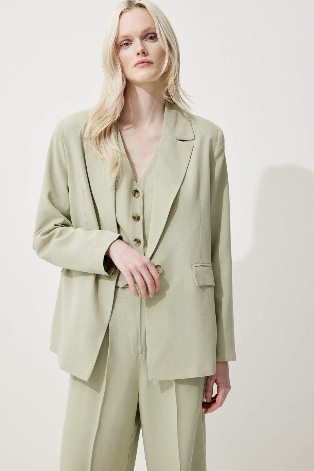 DeFacto Oversize Geniş Kalıp Keten Karışımlı Blazer Ceket Z2536AZ25SP