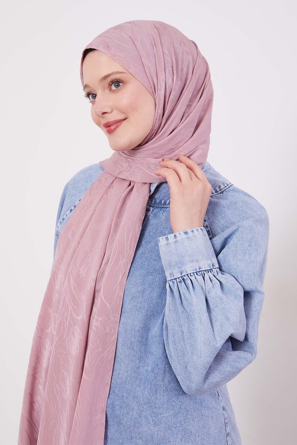 Lêvi D'or Kırık Beyaz Soyut Lale Desen Jakar Capri Şal görsel 5