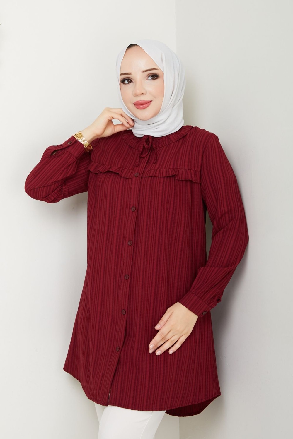 Pamuk Butik Kadın Yaka Detaylı Fırfırlı Robalı Gömlek -PMK429 görsel 4
