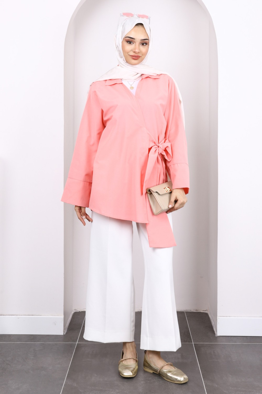 İmaj Butik Beyaz Yan Bağlamalı Kimono görsel 2