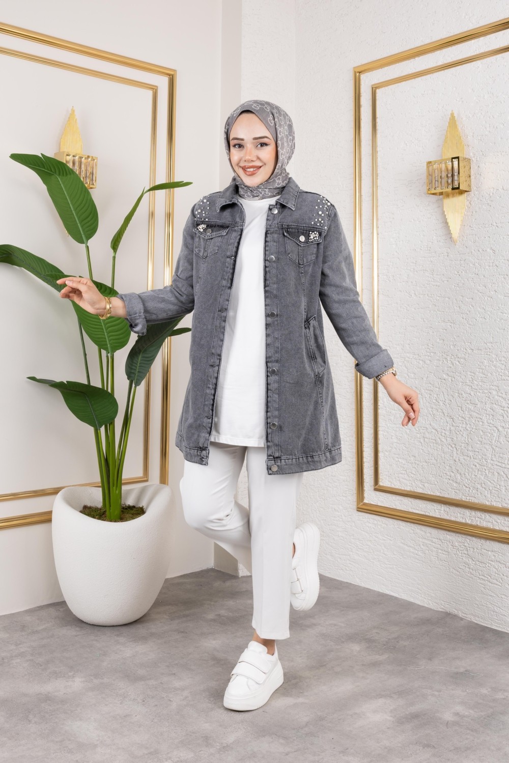 Harma Time Butik Kadın Boncuk Işlemeli Denim Kot Mavi Ceket