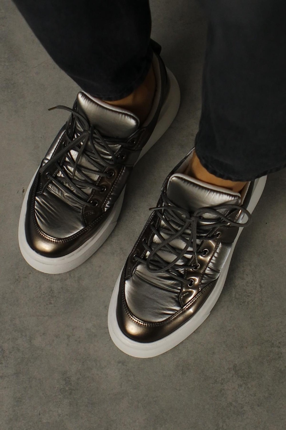 Limoya Jakleen Altın Rugan Detaylı Paraşüt Sneakers görsel 2