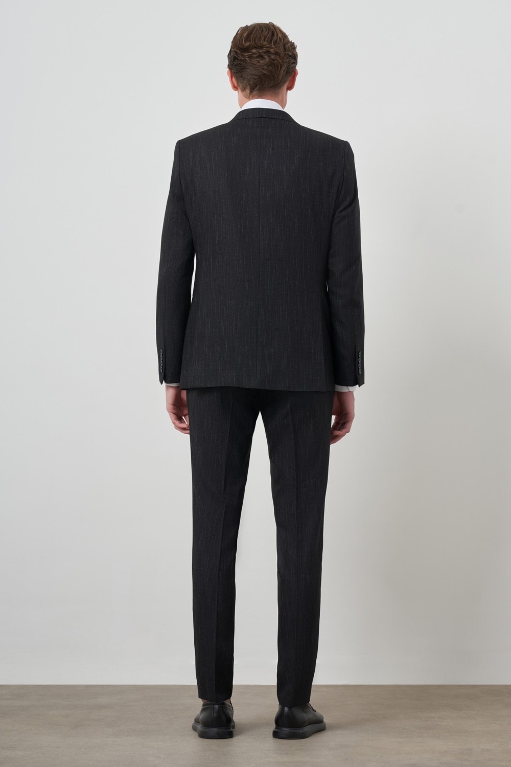 Morven Erkek Siyah Trend Yelekli Slim Fit Sivri Yaka Takım Elbise görsel 6