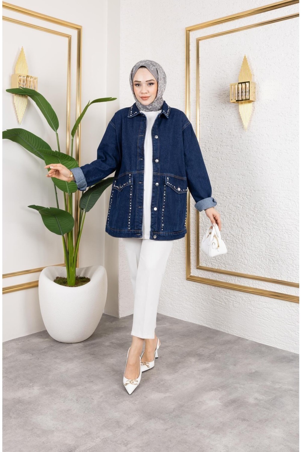 Harman Butik Kadın Cepli Denim Kot Ceket Taş Işleme Detaylı Günlük Kullanım İçin Rahat Tasarım görsel 3