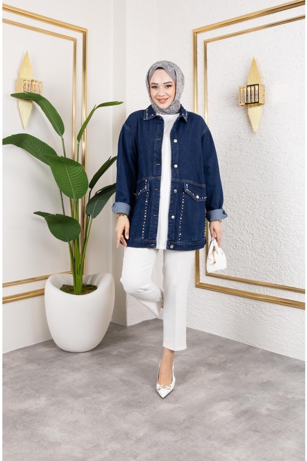 Harman Butik Kadın Cepli Denim Kot Ceket Taş Işleme Detaylı Günlük Kullanım İçin Rahat Tasarım görsel 4