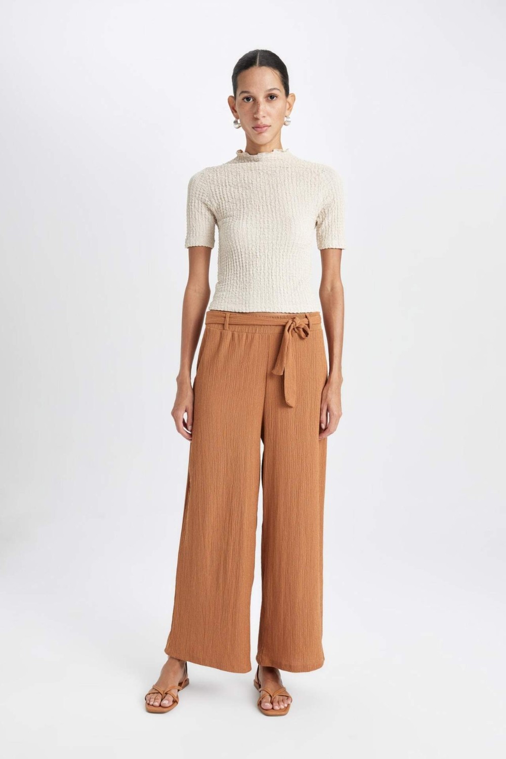 DeFacto Culotte Geniş Paça Bürümcük Kapri görsel 2