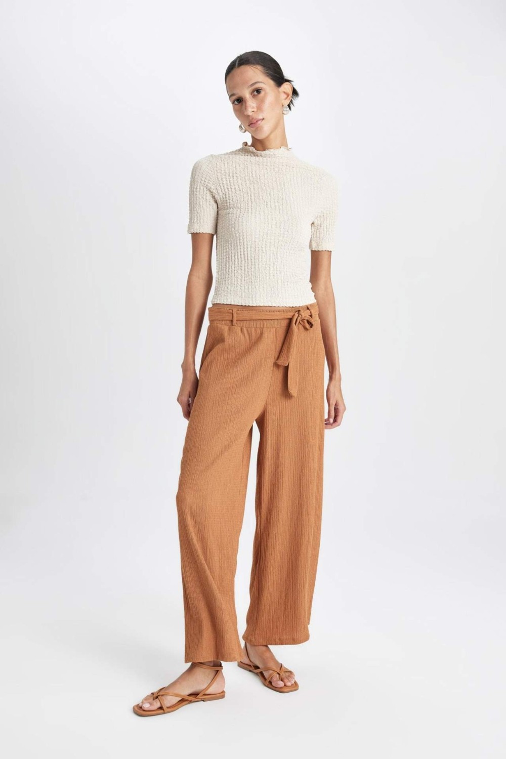 DeFacto Culotte Geniş Paça Bürümcük Kapri görsel 4