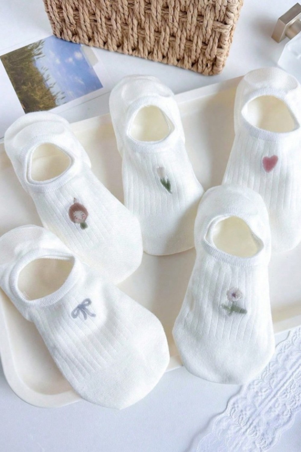 Hitit Socks Kadın 5 Çift Premium Fiyonk Çiçek ve Kalp Desenli Görünmez Babet Çorap görsel 5