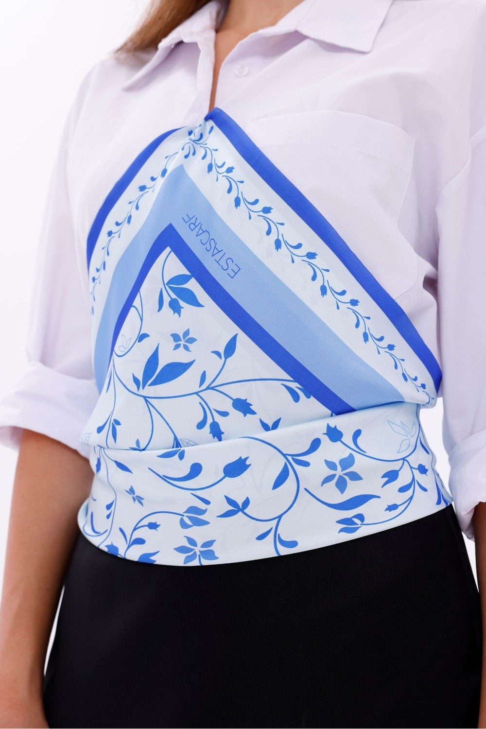 Tarzını Seç Akdeniz Dalları Model Fular Bandana Şal Estascarf 70X70 cm görsel 4