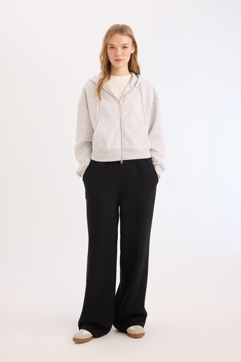 DeFacto Wide Leg Eşofman Altı Beli Lastikli Geniş Bol Paça B3345AX25SP görsel 3