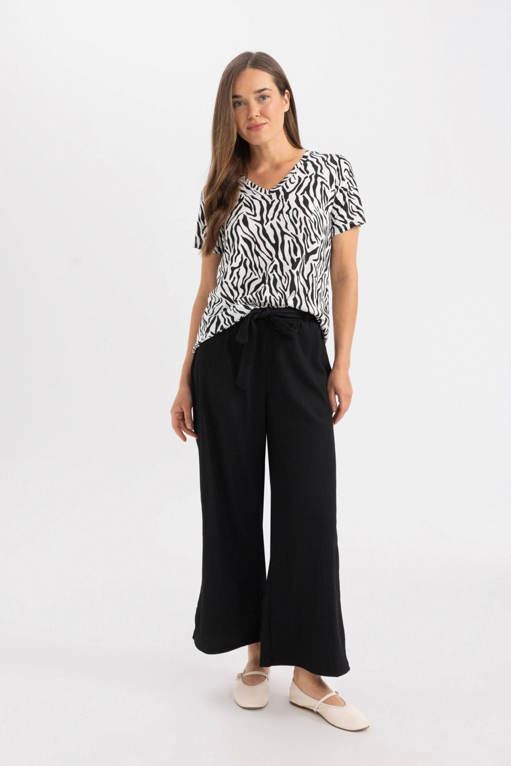 DeFacto Culotte Geniş Paça Bürümcük Kapri görsel 7
