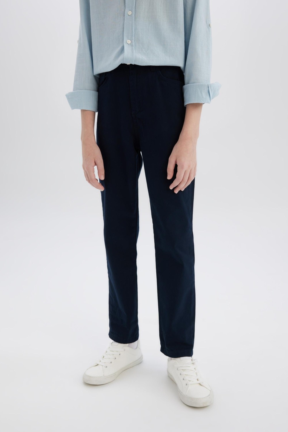 DeFacto Düz Paça Basic Düz Gabardin Pantolon Erkek Çocuk X4224A625SM görsel 7