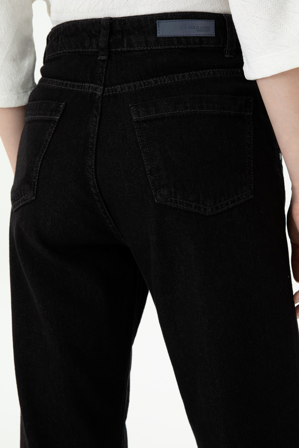 U.S. Polo Assn. Kadın Siyah Mom High Waist Fit Jean Pantolon 50272278-DN0027 görsel 7