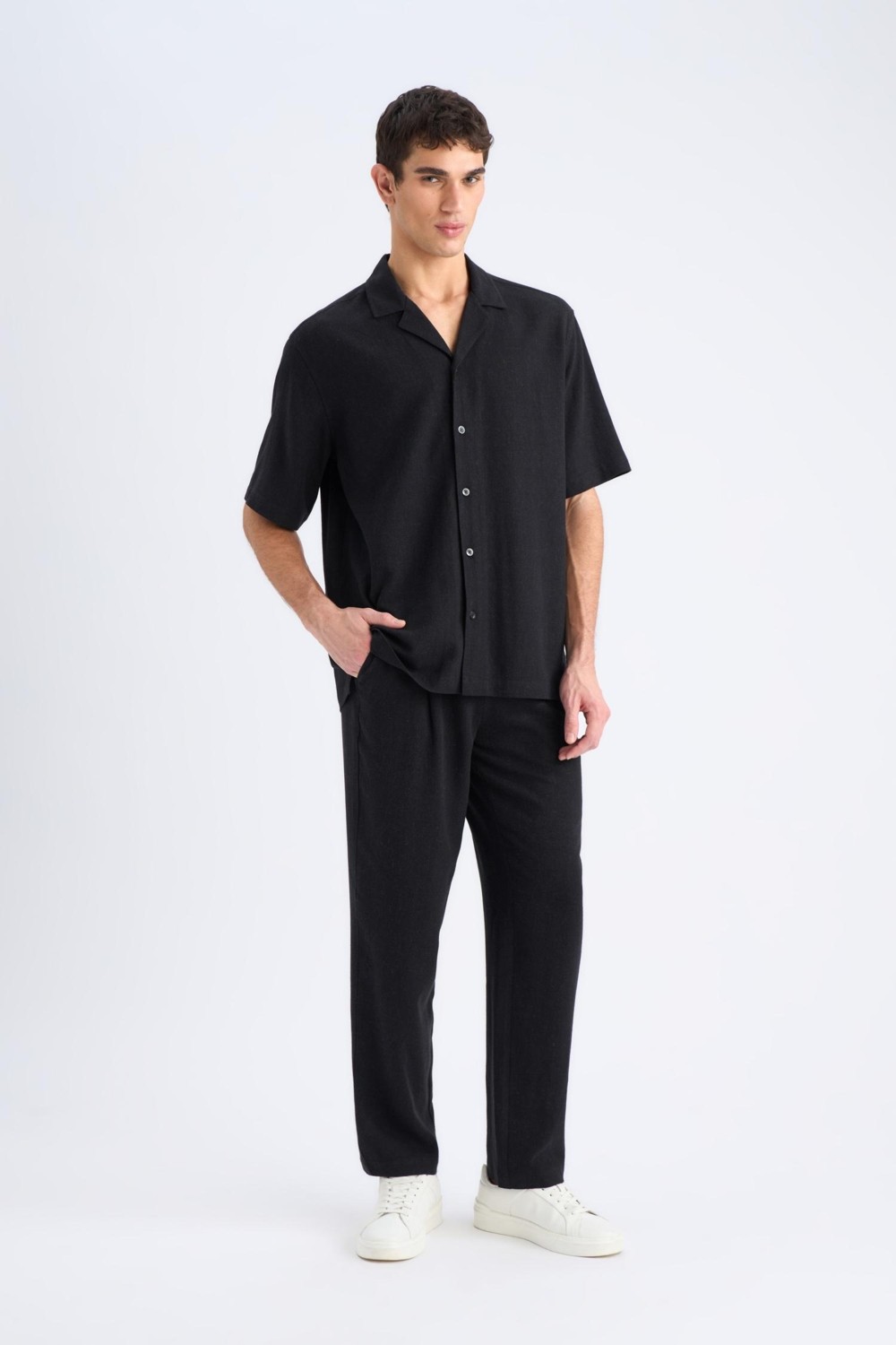DeFacto Yazlık Viskon Regular Fit Keten Karışımlı Düz Paça Cepli Jogger Pantolon B4867AX25SM görsel 2