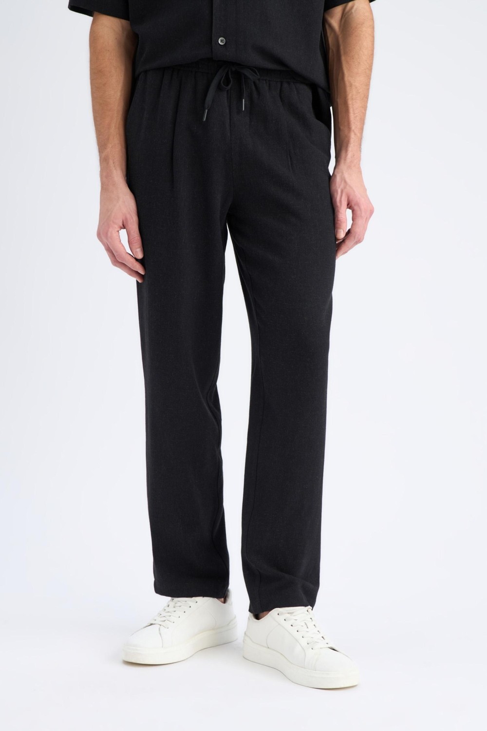 DeFacto Yazlık Viskon Regular Fit Keten Karışımlı Düz Paça Cepli Jogger Pantolon B4867AX25SM görsel 5