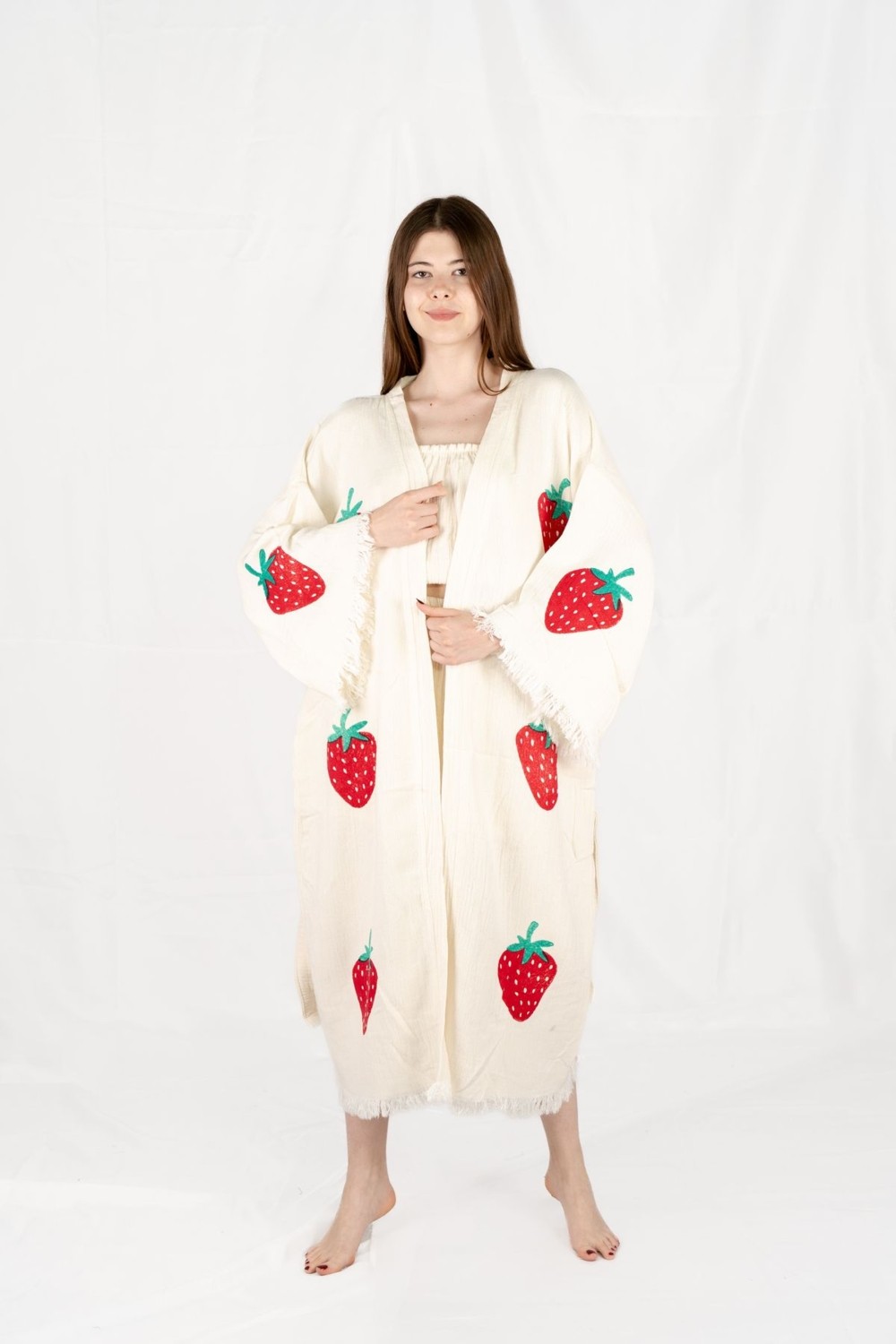 Befera Design Müslin Kimono %100 Pamuklu Çilek Baskılı Desenli Bornoz Kaftan Sabahlık görsel 2
