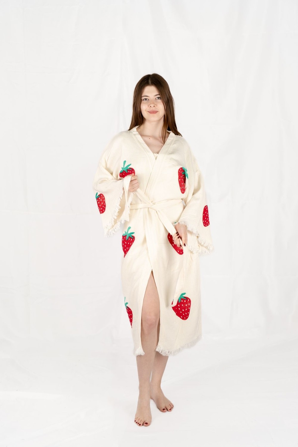 Befera Design Müslin Kimono %100 Pamuklu Çilek Baskılı Desenli Bornoz Kaftan Sabahlık görsel 4