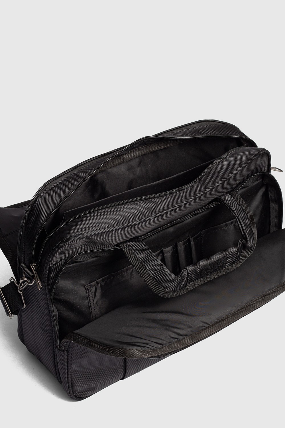 Strong Bag 15.6" Inç Evrak Bilgisayar Notebook Laptop Çantası SE02 görsel 4