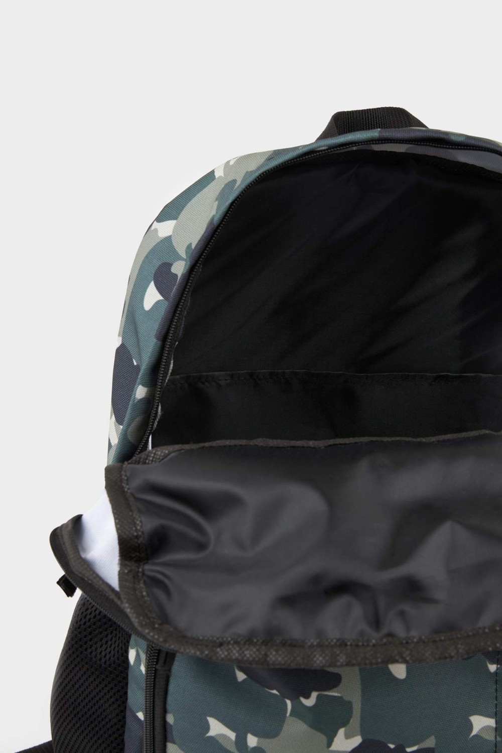 DeFacto Unisex Kamuflaj Desenli Sırt Çantası F2054AXNS görsel 3