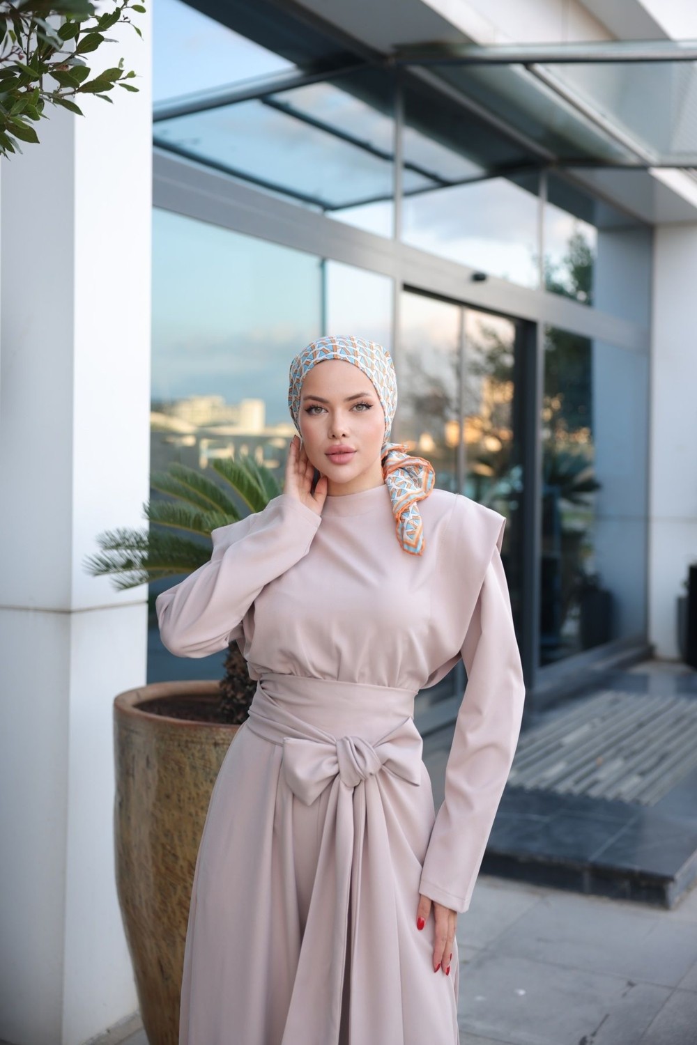 MİMİ LUXURY WEAR Kadin Geniş Kuşak Fermuarlı Tesettür Tulum 513 görsel 4