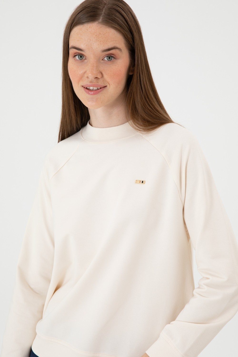 U.S. Polo Assn. Kadın Yeşil Regular Bisiklet Yaka Basic Sweatshırt 50313610-VR054 görsel 2