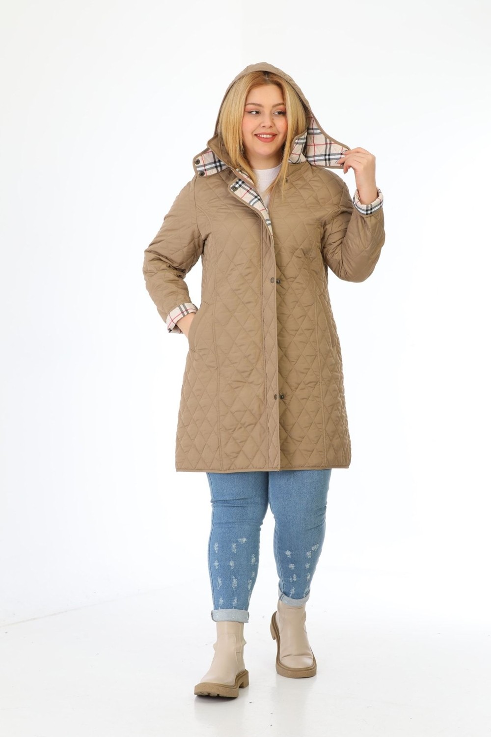 TUTveAL Collection Kadın Uzun Suya Dayanıklı Kapitone Kapüşonlu Kapitone Mont Büyük Beden Kapitone Ekoseli Kapitone