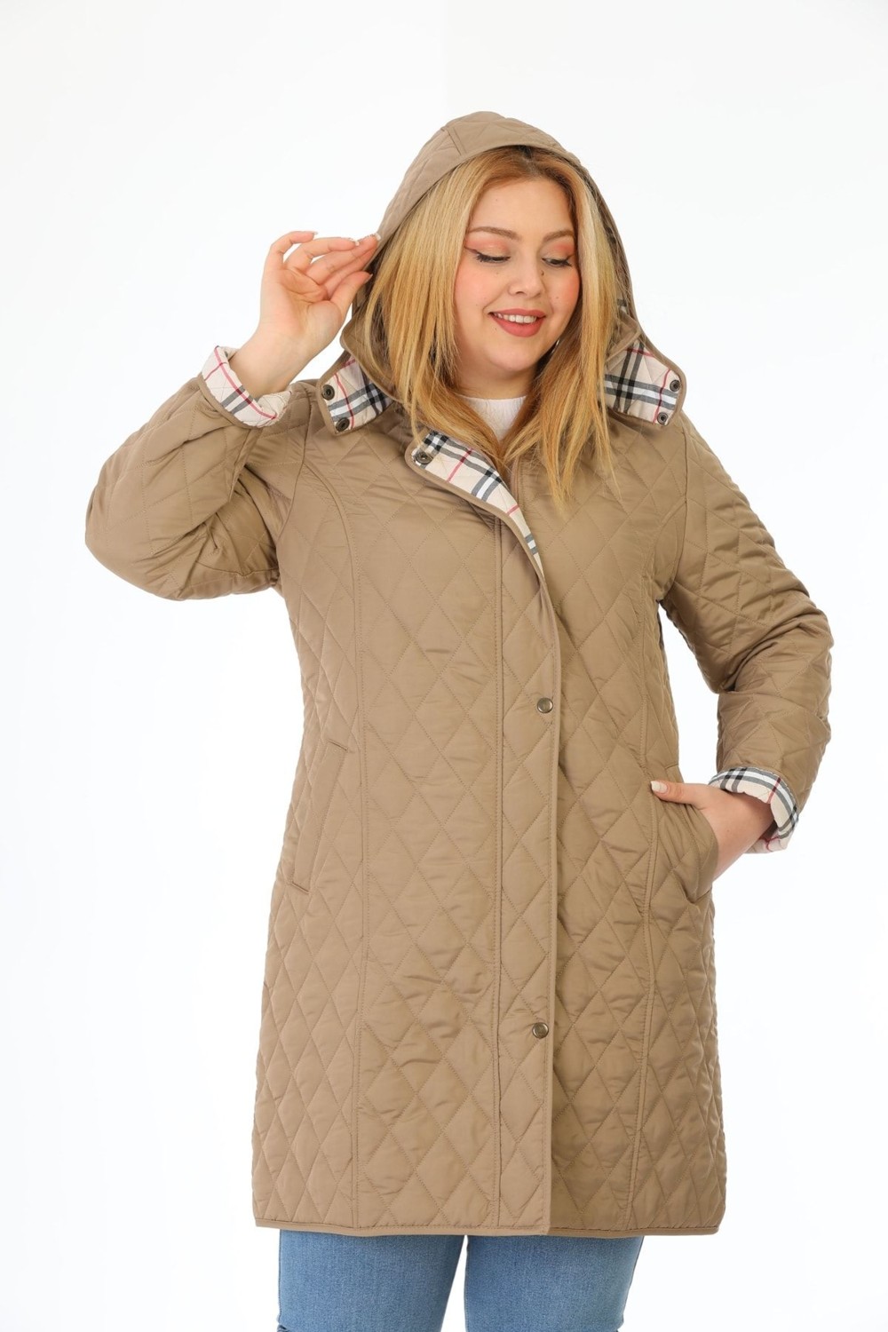 TUTveAL Collection Kadın Uzun Suya Dayanıklı Kapitone Kapüşonlu Kapitone Mont Büyük Beden Kapitone Ekoseli Kapitone görsel 4