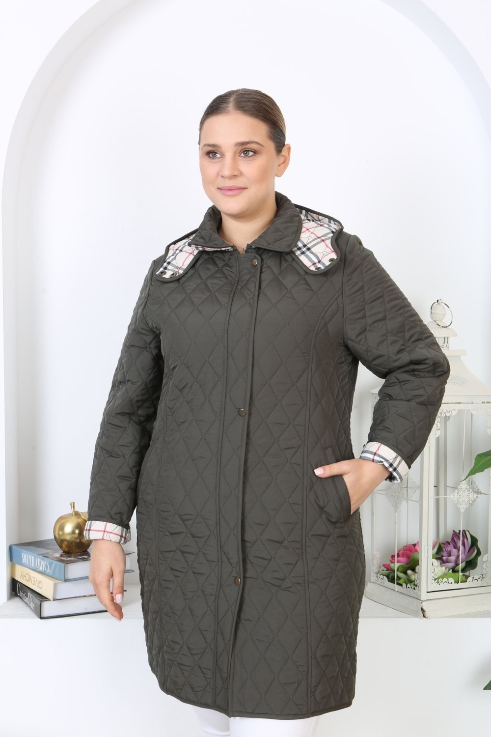 TUTveAL Collection Kadın Uzun Suya Dayanıklı Kapitone Kapüşonlu Kapitone Mont Büyük Beden Kapitone Ekoseli Kapitone