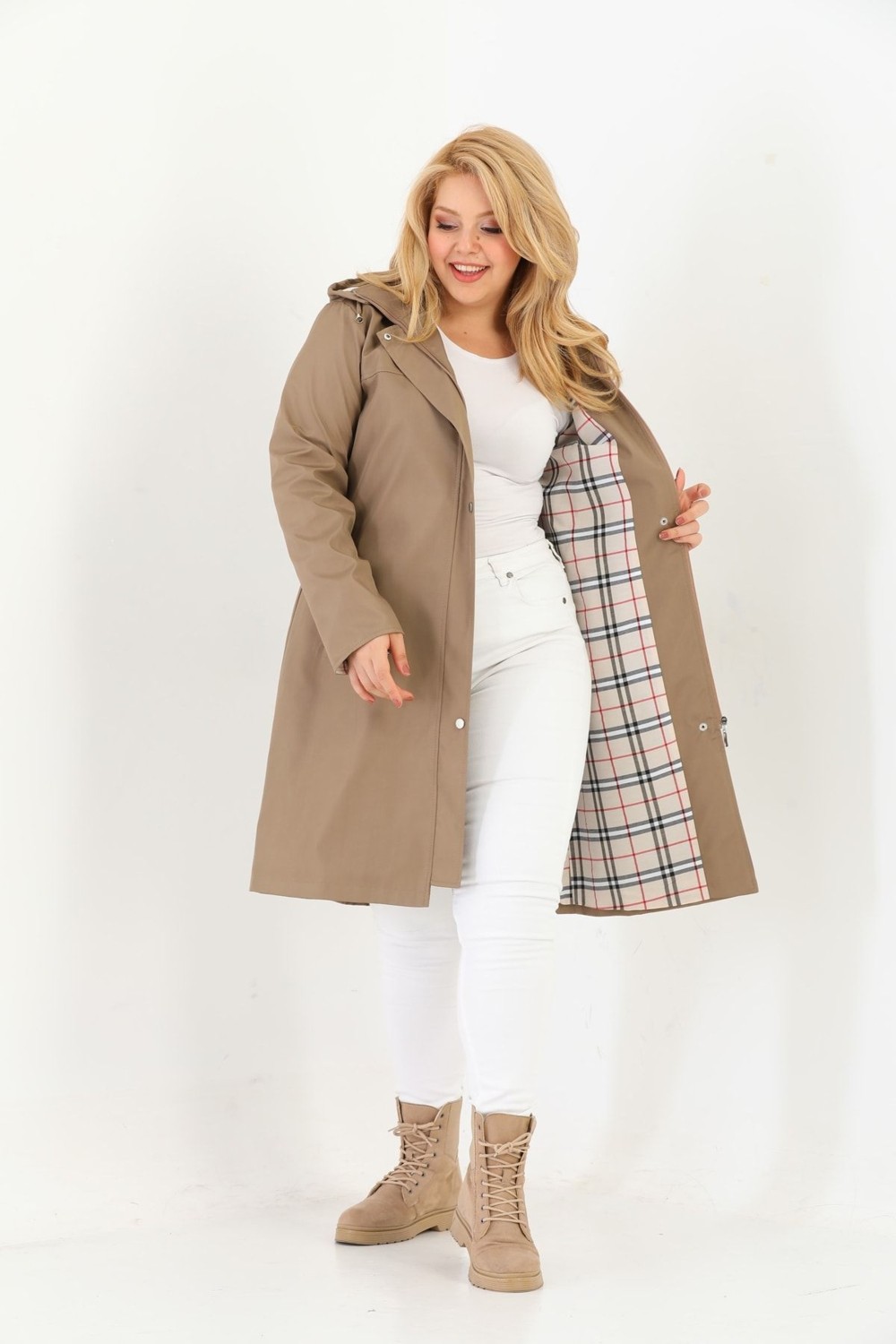 TUTveAL Collection Kadın Suya Dayanıklı Büyük Beden Trençkot Uzun Kapüşonlu Trençkot Bonded Kumaş Içi Ekoseli Trençkot