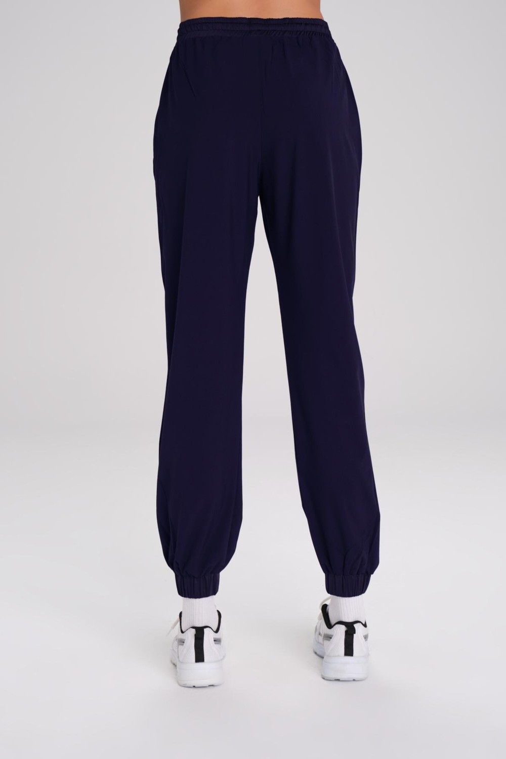 Haşema Kadın Lacivert Jogger Spor Pantolonu Nefes Alan Polyester Kumaş ile Rahat Kullanım görsel 4