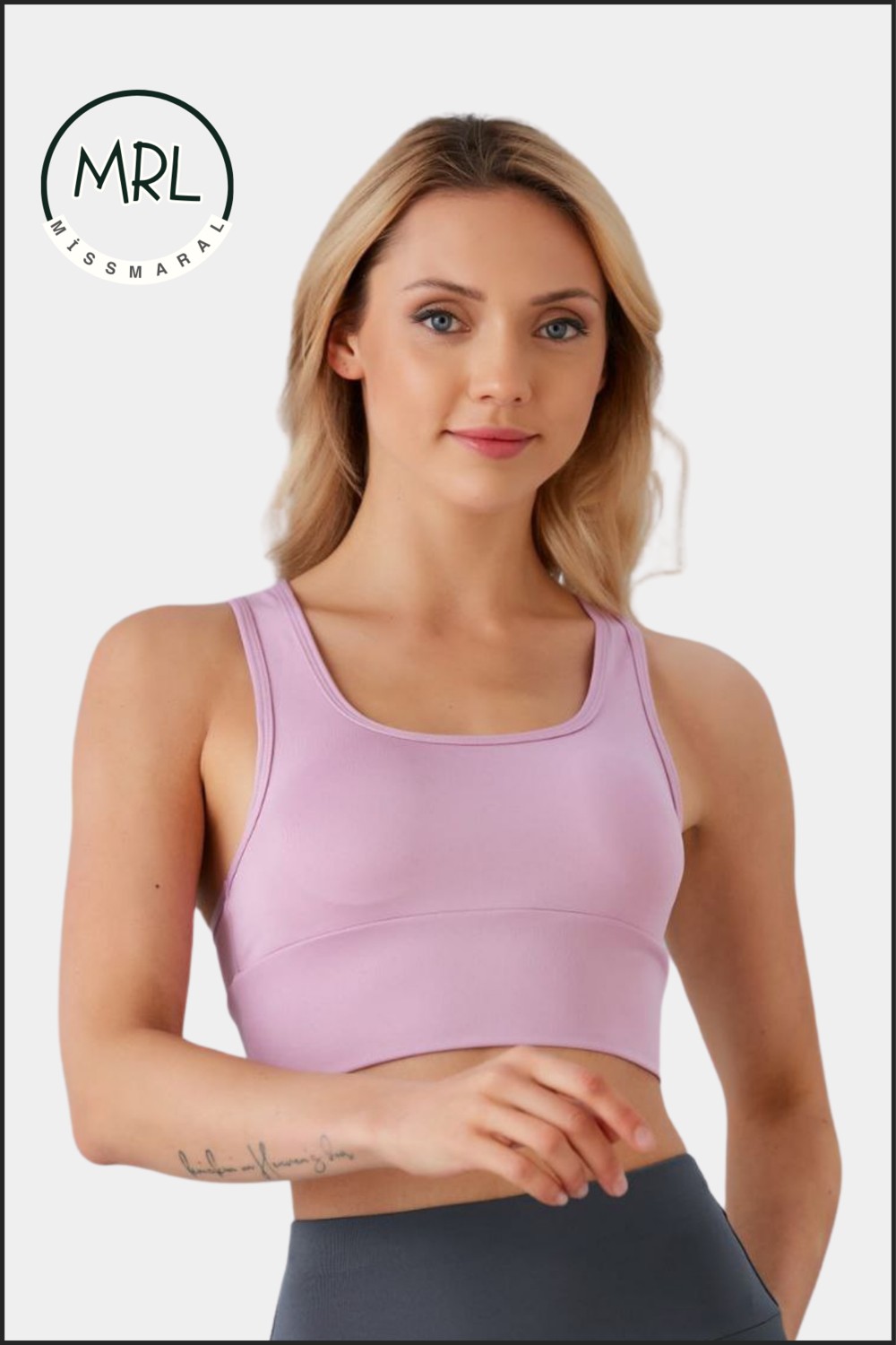 Miss Maral Kadın Siyah Spor Büstiyer Crop Halter Yaka Pedli Toparlayıcı Likralı Dalgıç Havuz Deniz Uygun görsel 4