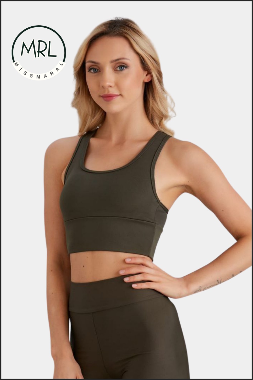 Miss Maral Kadın Siyah Spor Büstiyer Crop Halter Yaka Pedli Toparlayıcı Likralı Dalgıç Havuz Deniz Uygun